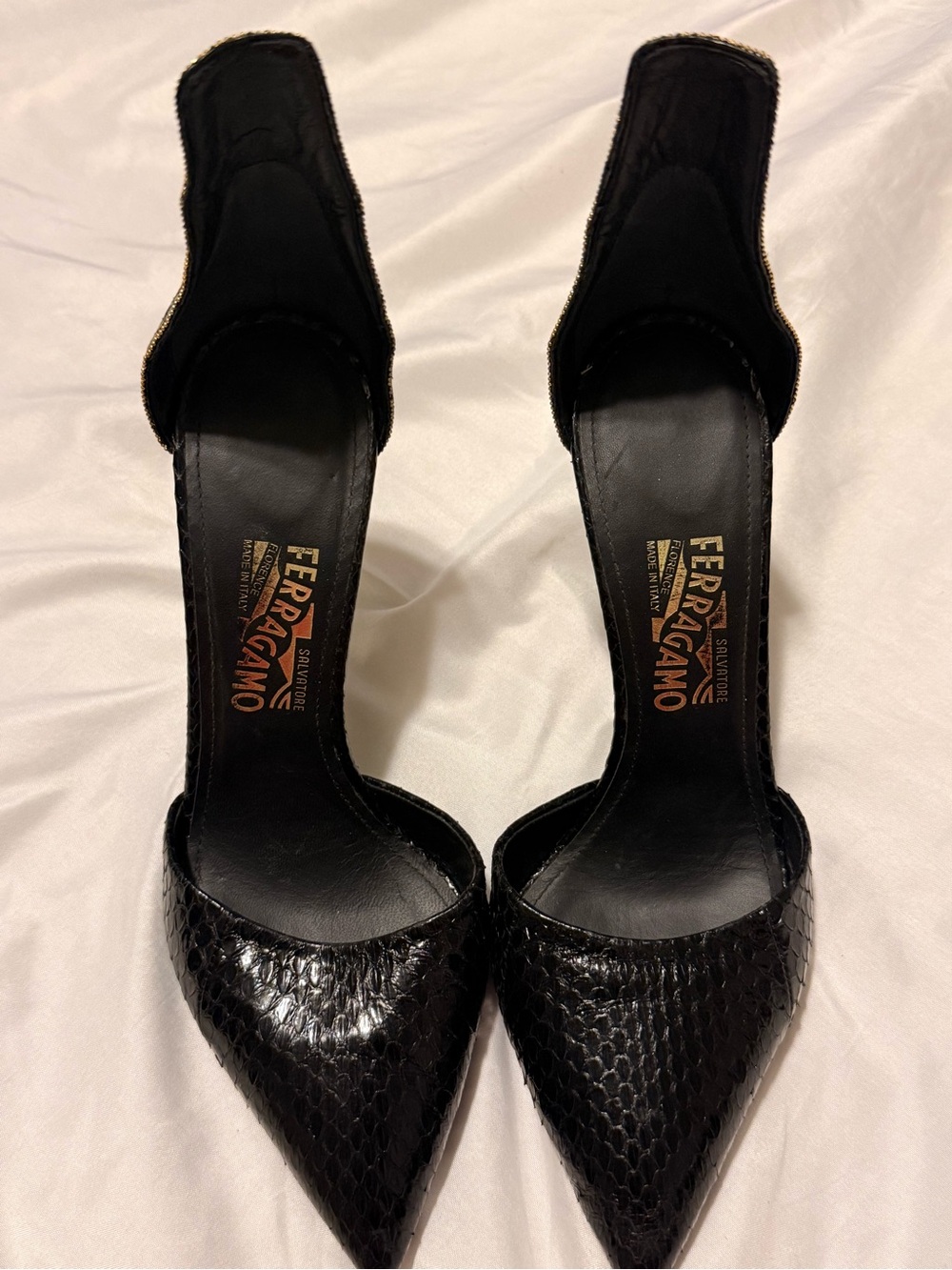 Salvatore Ferragamo Black high heels women’s size 10 Pumps